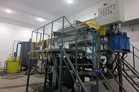 黑龍江省20平方隔膜壓濾機(jī)使用現(xiàn)場